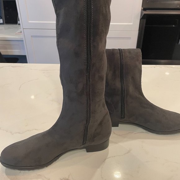 Ron White Grey Stretch Eco Suede Boot Size Euro 38/US 7.5/8 NEW - Picture 7 of 10